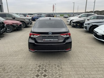Toyota Corolla XII Sedan 1.8 Hybrid 122KM 2019 Toyota Corolla Hybryda Automat Podgrz Kamera, zdjęcie 4