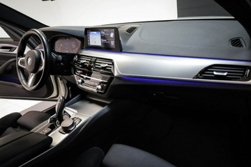 BMW Seria 5 G30-G31 Touring 520d 190KM 2019 BMW 520 190KM*xDrive*Mpakiet*Salon, zdjęcie 20