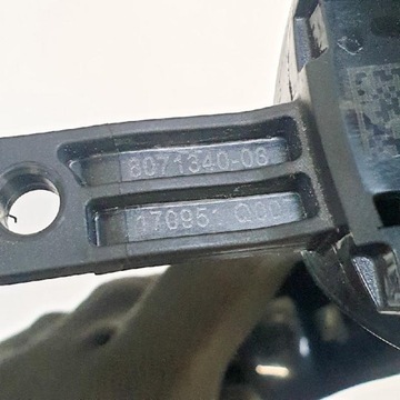 BMW 5 G30 540I XDRIVE PŘEDNÍ PRAVÉ DVEŘE VNĚJŠÍ KLIKA 8071340 RHD 20