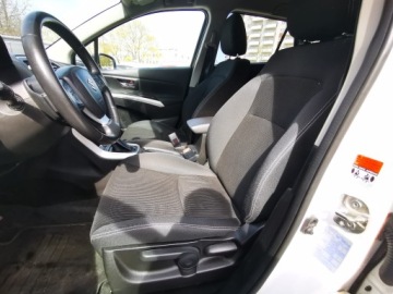 Suzuki SX4 II S-cross Facelifting 1.4 BOOSTERJET 140KM 2017 1.4 BOOSTERJET 140KM, Salon Polska, Automat, PREMIUM Suzuki SX4 S-cross, zdjęcie 3