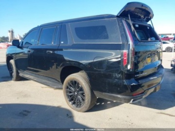 Cadillac Escalade III 2022 Cadillac Escalade ESV 4WD PREMIUM LUXURY, 2022r., 4x4, 6.2L 6.2 Benzyna, zdjęcie 2