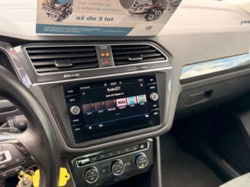 Volkswagen Tiguan II SUV 2.0 TDI 190KM 2019 Volkswagen Tiguan R-LINE 4motion DSG Masaze Bezwypadkowy 2.0 190KM, zdjęcie 17