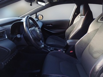 Toyota Corolla XII Hatchback 1.8 Hybrid 122KM 2019 Toyota Corolla 1.8 Hybrid GPF Executive Seria E21, zdjęcie 13