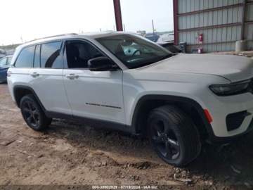 Jeep 2023 Jeep Grand Cherokee 2023r, Altitude, 3.6L, 4x4 3.6 Benzyna 293KM, zdjęcie 3