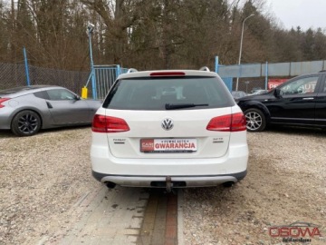 Volkswagen Passat B7 Variant 2.0 TDI CR BlueMotion 177KM 2013 Volkswagen Passat Alltrack 2.0tdi 4-Motion automat dsg skory ledy bi xeno, zdjęcie 18