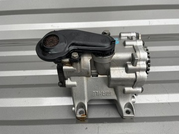 BMW G11 G12 POMPA OLEJU 7643046