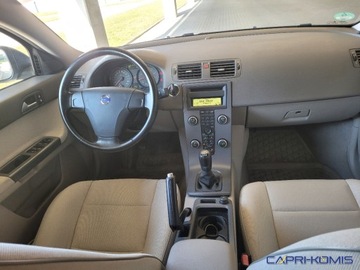 Volvo S40 II 2.0 145KM 2010 Volvo S40 2.0i bardzo ladne Bezwypadkowe 2.0 Benzyna 145KM, zdjęcie 14