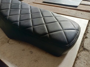 Сиденье Suzuki GS 550 L