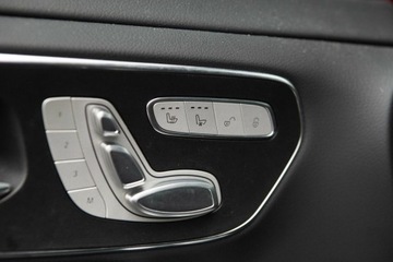 Mercedes Klasa V W447 2023 Mercedes-Benz Klasa V V300d 4Matic Salon Polska Autotrade Mercedes-Benz, zdjęcie 20