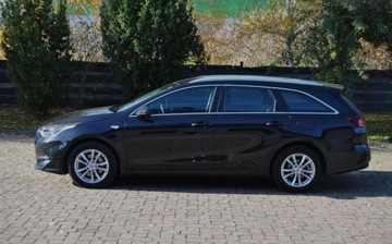 Kia Ceed III Kombi Facelifting 1.5 T-GDI 160KM 2023 Kia Ceed GWARANCJA, 2023r, 1.5 Benzyna 160KM, Automat, Niski przebieg, zdjęcie 19