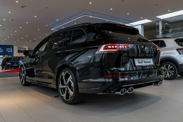 Volkswagen Golf VIII R Facelifting 2.0 TSI 333KM 2025 Volkswagen Golf Variant R 2.0 TSI 4Motion 333 KM, zdjęcie 4