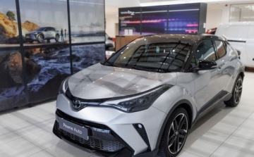 Toyota C-HR I Crossover Facelifting 2.0 Hybrid Dynamic Force 184KM 2023 Toyota C-HR 2.0 Hybrid GR Sport 2.0 Hybryda 184KM, zdjęcie 2