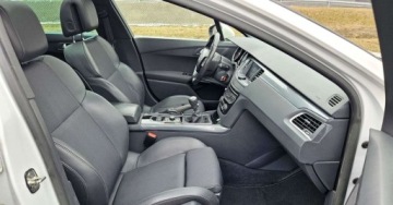 Peugeot 508 I SW 2.0 HDi FAP 163KM 2013 Peugeot 508 2.0 HDi 163KM BiXenony Skóra NawiPL Panorama El. Grzane Fotele, zdjęcie 5