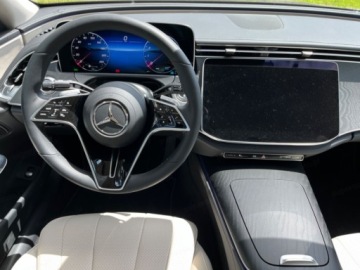 Mercedes Klasa E W214 Sedan 2.0 220d 197KM 2025 E Klasa 220 d Avantgarde 2.0 (197KM) 2025, zdjęcie 7