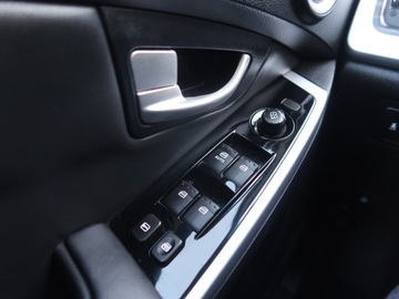  SsangYong Korando 2.0 XDi, Salon Polska, 4X4, zdjęcie 16