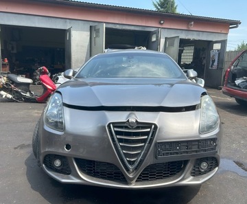 ALFA ROMEO GIULIETTA 10-16 r. ZDERZAK PRZÓD przedni !kompletny! kod: 318