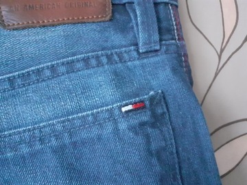 HILFIGER DENIM-SUPER SPODNIE 34/32 J7