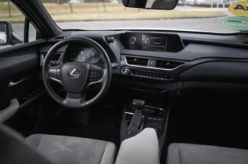 Lexus UX Crossover 250h 184KM 2020 Lexus UX 250h E-Four, Salon Polska, 1. Właściciel, zdjęcie 2