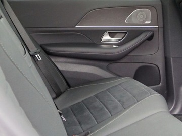 Mercedes GLE V167 SUV Facelifting 2.0 300d 269KM 2025 MERCEDES-BENZ GLE 300 d 4-Matic AMG Line 2.0 (269KM) 2025, zdjęcie 11