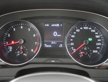 Volkswagen Passat B8 Variant 1.8 TSI BlueMotion Technology 180KM 2017 VW Passat 1.8 TSI, Automat, Navi, Klima, zdjęcie 10