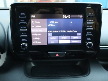 Toyota Yaris IV Hatchback 1.5 Dynamic Force 125KM 2021 Toyota Yaris 1.5 VVT-i, Salon Polska, zdjęcie 12