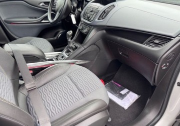 Opel Zafira C Tourer 2.0 CDTI ECOTEC 130KM 2014 Opel Zafira bezwypadekorg lakierserwisz Belgijedzie jak nowa 2.0 Diesel, zdjęcie 6