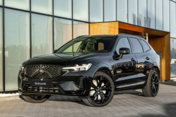 Volvo XC60 II Crossover Plug-in Facelifting 2025 2.0 T8 Plug-in hybrid 455KM 2026 Volvo XC 60 Ultra Black Edition T8 AWD plug-in, zdjęcie 1