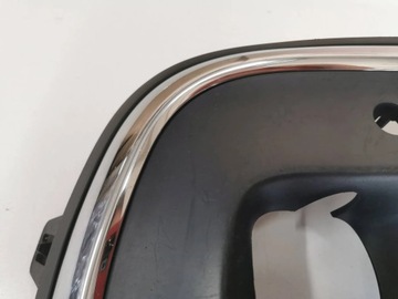 Решетка переднего бампера CITROEN C4 Picasso II лифт правый и левый 835.