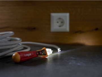 БЕСКОНТАКТНЫЙ ТЕСТЕР НАПРЯЖЕНИЯ 12–1000 В переменного тока WIHA