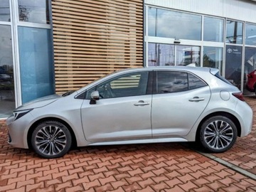 Toyota Corolla XII Hatchback Facelifting 2.0 Hybrid Dynamic Force 196KM 2024 Od ręki - Style 2.0 Hybrid Dynamic Force 196KM | Podgrzewane fotele!, zdjęcie 2