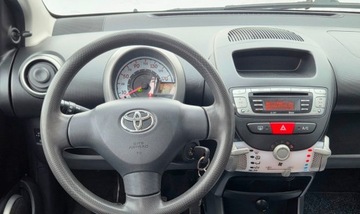 Toyota Aygo I Hatchback 5d Facelifting 1.0 VVT-i 68KM 2014 Toyota Aygo 1,0 Ben 68 km Benzyna 68KM, zdjęcie 8