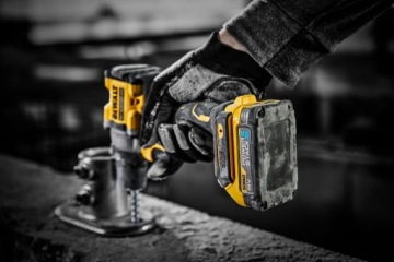 АККУМУЛЯТОРНАЯ БАТАРЕЯ DEWALT POWERSTACK 18 В DCBP034