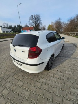 BMW Seria 1 E81/E87 Hatchback 5d E87 1.6 116i 122KM 2008 BMW 116 Benzyna - 2008 r - 212 tkm, zdjęcie 3