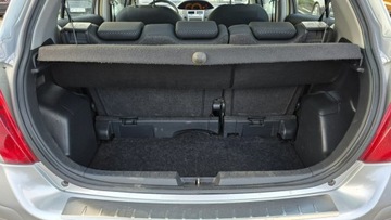 Toyota Yaris II Hatchback 5d 1.33 Dual VVT-i 101KM 2010 Toyota Yaris klima, zdjęcie 18