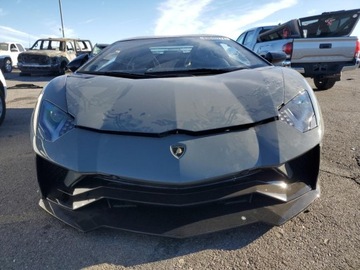 Lamborghini Aventador 2018 Lamborghini Aventador S 2018 6.5l 6.5 Benzyna 729KM, zdjęcie 6