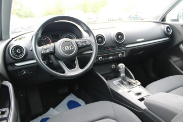 Audi A3 8V Sportback 5d Facelifting 1.5 35 TFSI 150KM 2020 Audi A3 Sportback Grzane fotele automat Stronic, zdjęcie 12