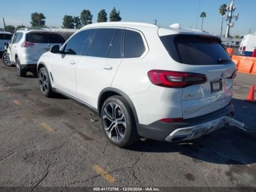 BMW X5 G05 2022 BMW X5 2022r., XDRIVE40I, od ubezpieczalni 3.0 Benzyna 335KM, zdjęcie 3