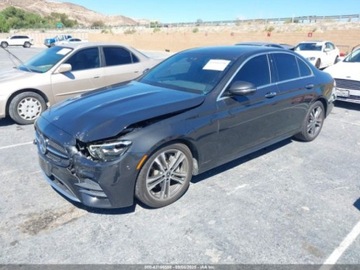 Mercedes Klasa E W213 2021 Mercedes-Benz Klasa E 350 2021 2.0l 2.0 Benzyna 255KM, zdjęcie 1