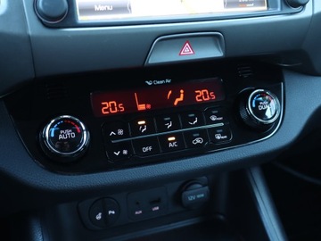 Kia Sportage III SUV Facelifting 2.0 CRDi 184KM 2014 Kia Sportage 2.0 CRDi, Salon Polska, Serwis ASO, zdjęcie 12