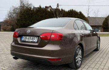 Volkswagen Jetta VI Sedan 1.4 TSI 122KM 2012 Volkswagen Jetta Volkswagen Jetta 1.4 TSI Highline Perfectline DSG 1.4, zdjęcie 9