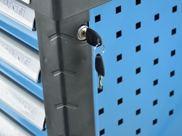 Шкаф для инструментов на 272 предмета, 7 ящиков.