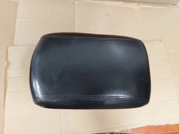 PEUGEOT 607 PODŁOKIETNIK SKÓRA CZARNY TELEFON
