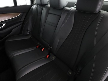 Mercedes Klasa E W213 Limuzyna 2.0 300de 316KM 2019 Mercedes E 300 FV23 E300de Automat Avantgarde Navi, zdjęcie 16