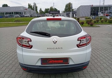 Renault Megane III Grandtour Facelifting 2013 1.6 16V 110KM 2014 Renault Megane Kupiony w Polsce - bezwypadkowy - benzyna - 1,6 - 110 KM 1.6, zdjęcie 9