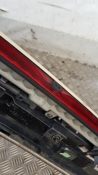 MERCEDES W211 SPOILER LOĎKA KRYT SVĚTLO STOP