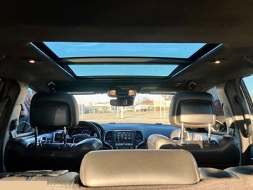 Jeep Grand Cherokee IV 2013 Jeep Grand Cherokee 6.4 V8 SRT8 Benzyna 468KM 4x4 2013r Niski przebieg, zdjęcie 30