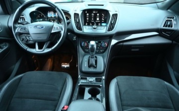 Ford Kuga II SUV Facelifting 2.0 TDCi 150KM 2017 Ford Kuga 2,0 TDCI 150 KM AWD ST-LINE BI-Xenon Nawigacja 2.0 Diesel 150KM, zdjęcie 19