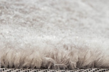 Плюшевый коврик из плотного мягкого плюша с отделкой из меха Shaggy Estero 200х200 см