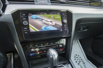 Volkswagen Passat B8 Variant Facelifting 1.5 TSI EVO 150KM 2022 Volkswagen Passat LEDY / Kamera / Gwarancja na ROK, zdjęcie 31