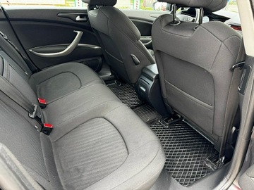 Citroen C5 III Sedan 2.0 HDi FAP 140KM 2010 Citroen C5 2.0D Climatronic PDC Gwarancja, zdjęcie 10